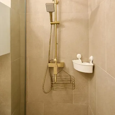 Oasis Std - Jacuzzi & Sauna Infinity アパート