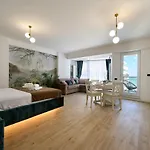Oasis Std In Infinity Pool & Apartment *