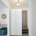 Oasis Std In Infinity Pool & Apartment Navodari