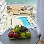 Oasis Std In Infinity Pool & Apartment *
