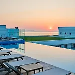 Apartment Oasis Std In Infinity Pool & Navodari
