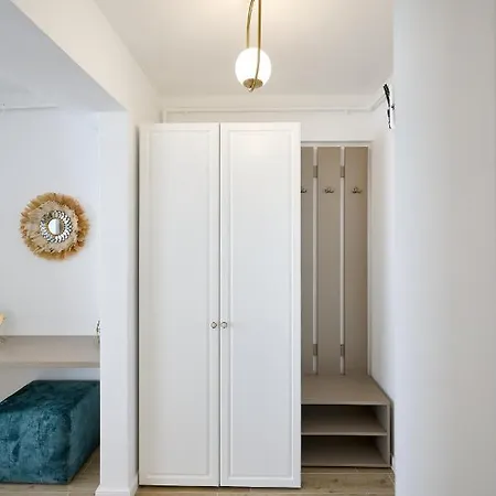 Oasis Std - Jacuzzi & Sauna Infinity Apartmán Năvodari