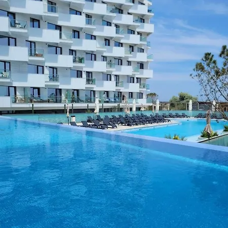 Oasis Std - Infinity Pool & Appartement