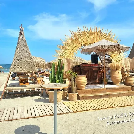 Oasis Std - Jacuzzi & Sauna Infinity